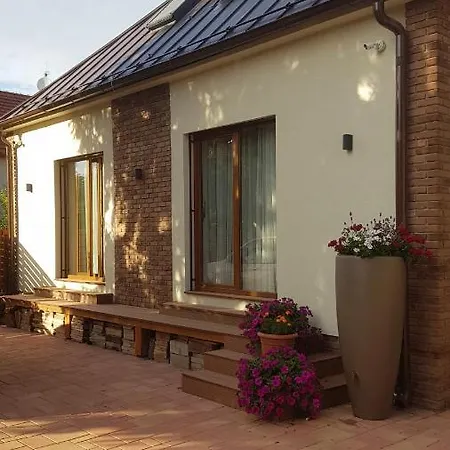 度假居 Country House In The *